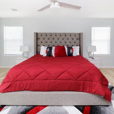Peerless Retreat - Minutes From Downtown Houston Vila Exterior foto