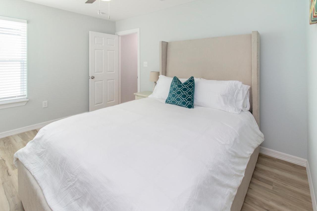 Peerless Retreat - Minutes From Downtown Houston Vila Exterior foto